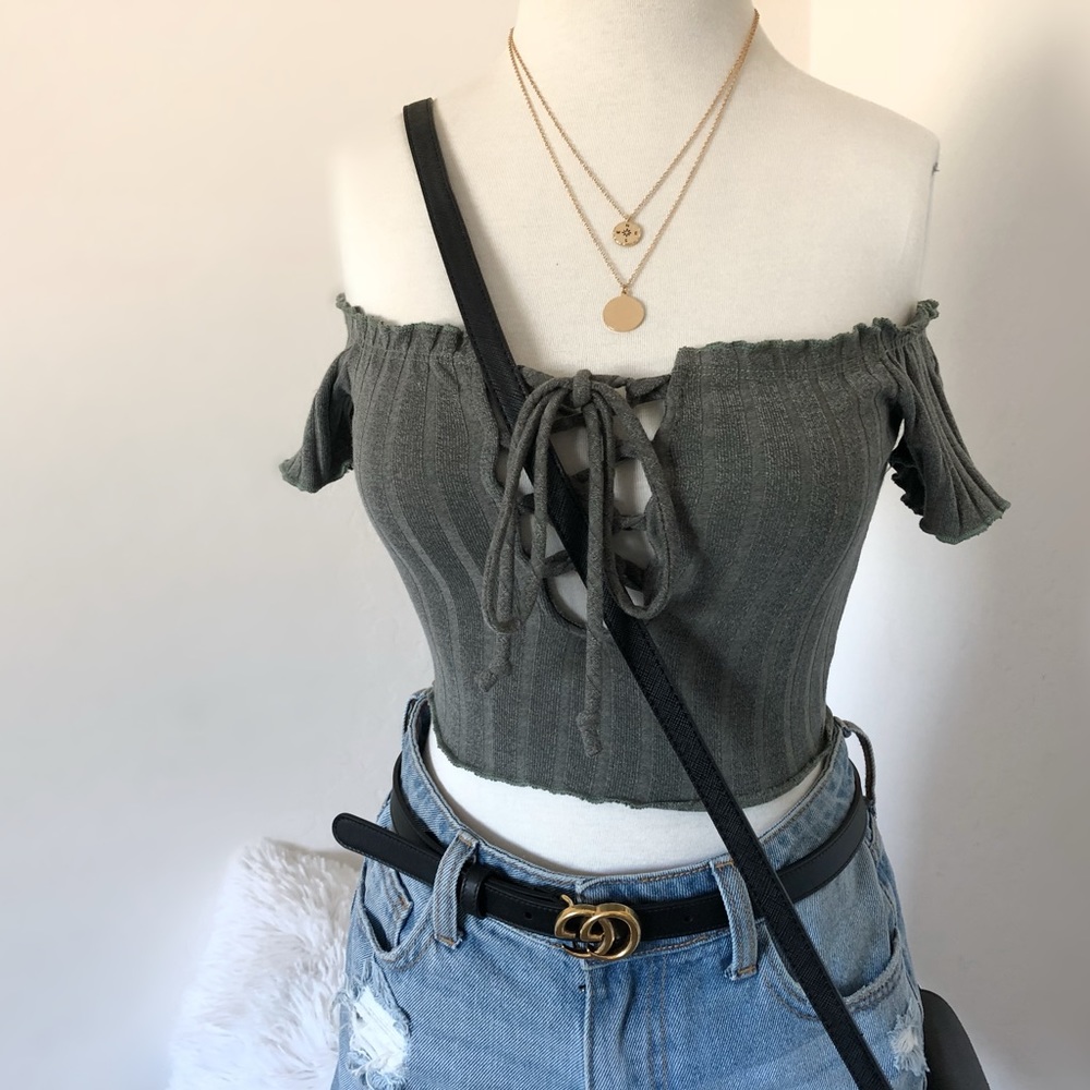 Crop top